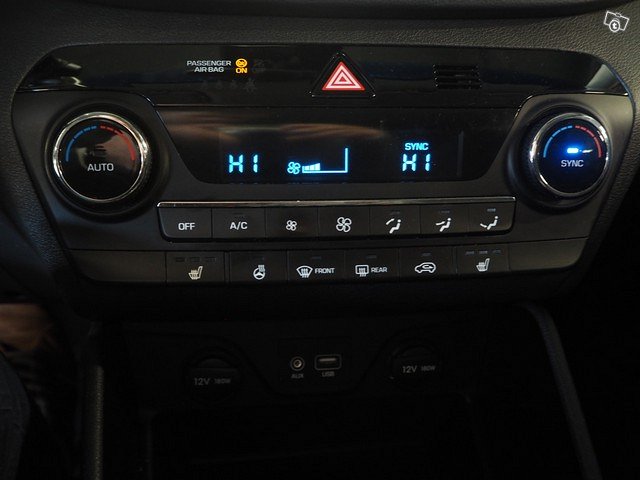 HYUNDAI Tucson 15