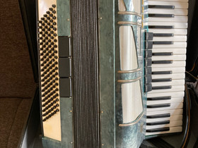 Pianohaitari, Muu musiikki ja soittimet, Musiikki ja soittimet, Pori, Tori.fi Pianohaitari, Muu musiikki ja soittimet, Musiikki ja soittimet, Pori, Tori.fi
