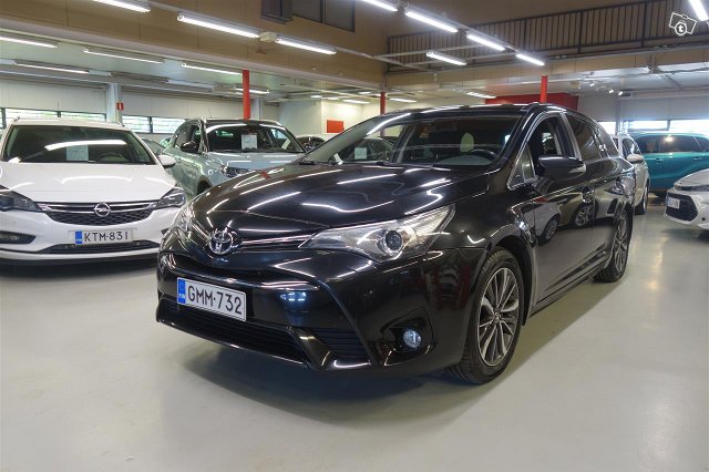 TOYOTA Avensis, kuva 1