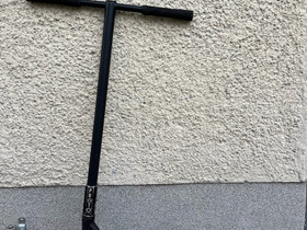 Scootti, Rullaluistelu ja skeittaus, Urheilu ja ulkoilu, Lappeenranta, Tori.fi Scootti, Rullaluistelu ja skeittaus, Urheilu ja ulkoilu, Lappeenranta, Tori.fi