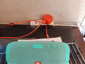 Jbl Charge 3, Audio ja musiikkilaitteet, Viihde-elektroniikka, Oulu, Tori.fi Jbl Charge 3, Audio ja musiikkilaitteet, Viihde-elektroniikka, Oulu, Tori.fi