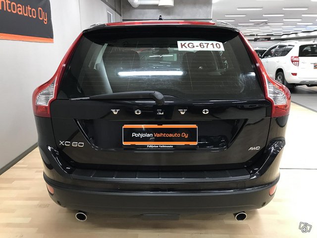 Volvo XC60 5