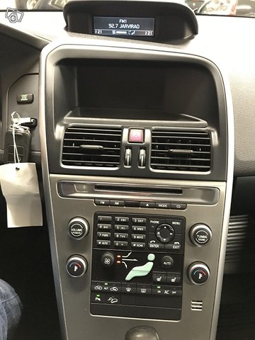 Volvo XC60 13