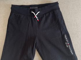 Tommy Hilfiger shortsit 140, Lastenvaatteet ja kengät, Lappeenranta, Tori.fi Tommy Hilfiger shortsit 140, Lastenvaatteet ja kengät, Lappeenranta, Tori.fi