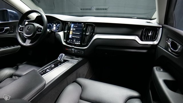 Volvo XC60 15