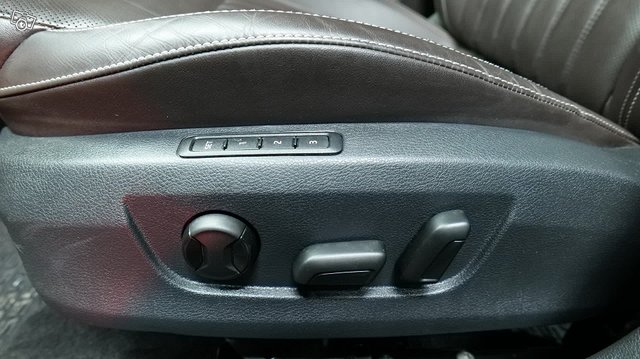 Skoda Superb 9