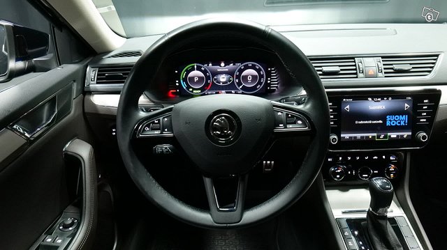 Skoda Superb 13