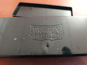 Dragonshield laatikko, Pelit ja muut harrastukset, Oulainen, Tori.fi