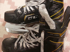CCM Super tacks as 3 pro koko 5.5 EE lesti, Jääkiekko ja luistelu, Urheilu ja ulkoilu, Oulu, Tori.fi CCM Super tacks as 3 pro koko 5.5 EE lesti, Jääkiekko ja luistelu, Urheilu ja ulkoilu, Oulu, Tori.fi