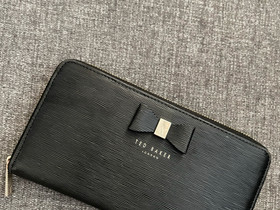 Ted Baker lompakko, Muut asusteet, Asusteet ja kellot, Järvenpää, Tori.fi Ted Baker lompakko, Muut asusteet, Asusteet ja kellot, Järvenpää, Tori.fi