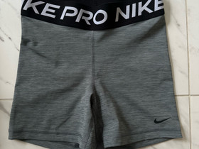 Nike Pro shortsit S, Vaatteet ja kengät, Alavus, Tori.fi Nike Pro shortsit S, Vaatteet ja kengät, Alavus, Tori.fi
