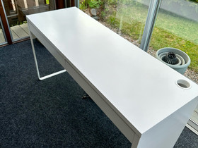 Ikea Micke 142 x 50, Pöydät ja tuolit, Sisustus ja huonekalut, Hämeenlinna, Tori.fi Ikea Micke 142 x 50, Pöydät ja tuolit, Sisustus ja huonekalut, Hämeenlinna, Tori.fi
