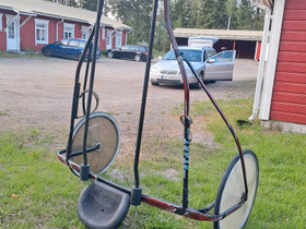 Pikalukko kilpakärryt, Muut hevostarvikkeet, Hevoset ja hevosurheilu, Alavus, Tori.fi Pikalukko kilpakärryt, Muut hevostarvikkeet, Hevoset ja hevosurheilu, Alavus, Tori.fi