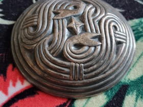 Vanha Kalevala Koru rintaneula, Kellot ja korut, Asusteet ja kellot, Helsinki, Tori.fi Vanha Kalevala Koru rintaneula, Kellot ja korut, Asusteet ja kellot, Helsinki, Tori.fi