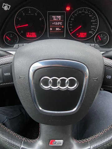 Audi A4 8