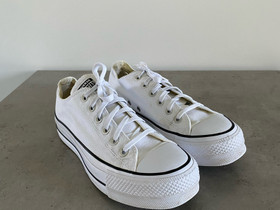 Converse koko 39,5, Vaatteet ja kengät, Pori, Tori.fi Converse koko 39,5, Vaatteet ja kengät, Pori, Tori.fi