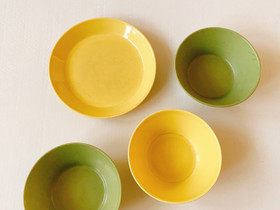 Iittala teema astiat, Ruokailuastiat ja aterimet, Keittiötarvikkeet ja astiat, Helsinki, Tori.fi Iittala teema astiat, Ruokailuastiat ja aterimet, Keittiötarvikkeet ja astiat, Helsinki, Tori.fi