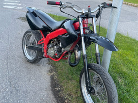 Derbi osia, Mopojen varaosat ja tarvikkeet, Mototarvikkeet ja varaosat, Joensuu, Tori.fi Derbi osia, Mopojen varaosat ja tarvikkeet, Mototarvikkeet ja varaosat, Joensuu, Tori.fi