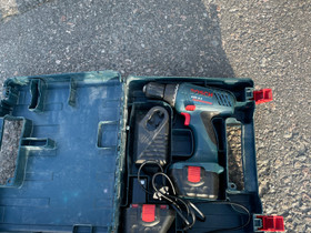Bosch gsr 12-2 ruuviväännin, Työkalut, tikkaat ja laitteet, Rakennustarvikkeet ja työkalut, Vantaa, Tori.fi Bosch gsr 12-2 ruuviväännin, Työkalut, tikkaat ja laitteet, Rakennustarvikkeet ja työkalut, Vantaa, Tori.fi