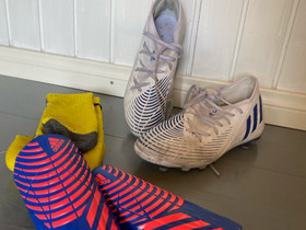 Adidaksen nappulakengät, säärisuojat ja sukat, Jalkapallo, Urheilu ja ulkoilu, Kuopio, Tori.fi Adidaksen nappulakengät, säärisuojat ja sukat, Jalkapallo, Urheilu ja ulkoilu, Kuopio, Tori.fi