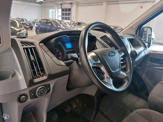 Ford Transit 4