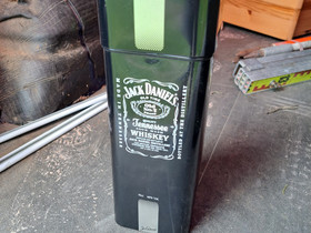 Jack Daniels -kotelo, Säilytysastiat ja rasiat, Keittiötarvikkeet ja astiat, Nakkila, Tori.fi Jack Daniels -kotelo, Säilytysastiat ja rasiat, Keittiötarvikkeet ja astiat, Nakkila, Tori.fi