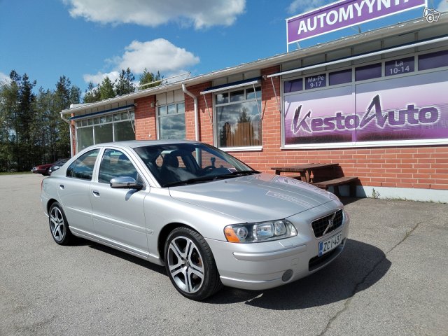 Volvo S60