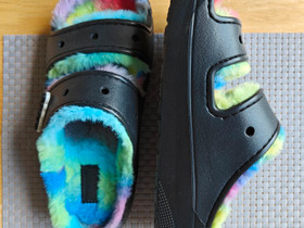 Crocs, Vaatteet ja kengät, Kotka, Tori.fi Crocs, Vaatteet ja kengät, Kotka, Tori.fi
