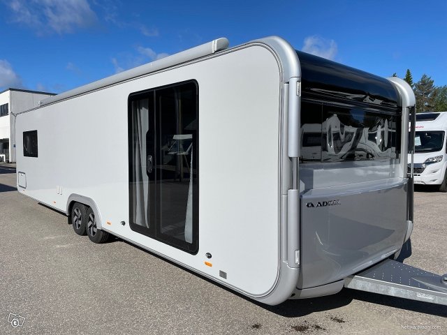 Adria Astella, kuva 1