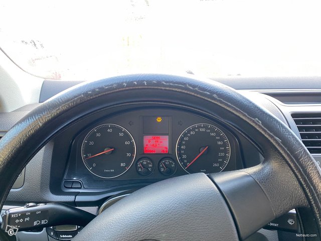 Volkswagen Jetta 20