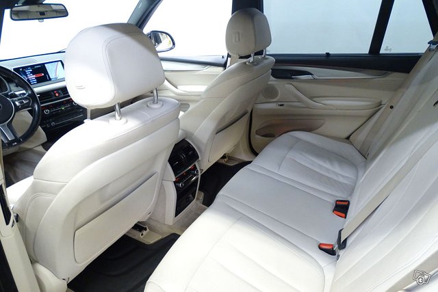 BMW X5 9
