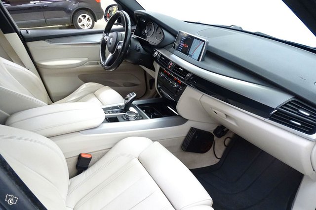 BMW X5 11