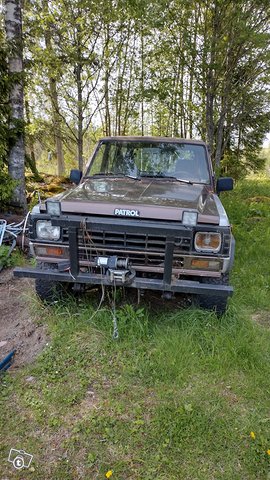 Nissan Patrol, kuva 1