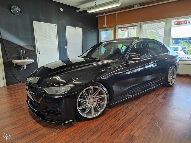 BMW 335