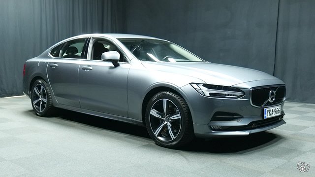 Volvo S90 4