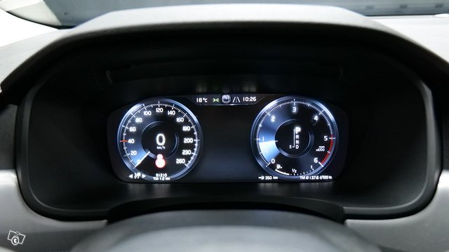 Volvo S90 5