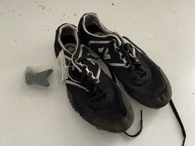 New balance piikkarit, Juoksu ja lenkkeily, Urheilu ja ulkoilu, Turku, Tori.fi New balance piikkarit, Juoksu ja lenkkeily, Urheilu ja ulkoilu, Turku, Tori.fi