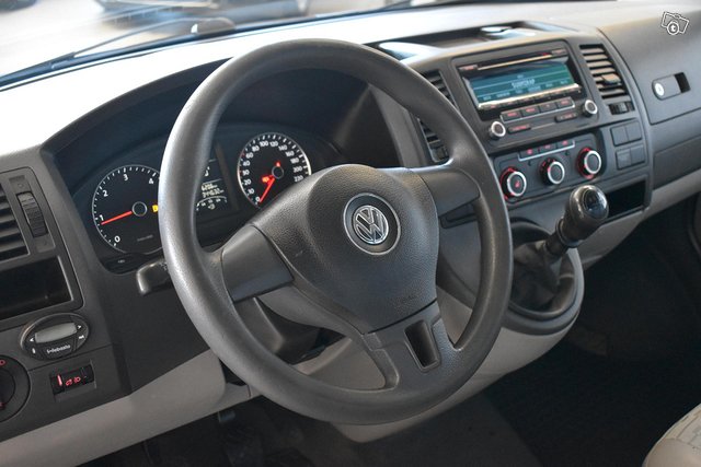 Volkswagen Transporter 13