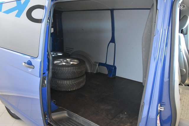 Volkswagen Transporter 24