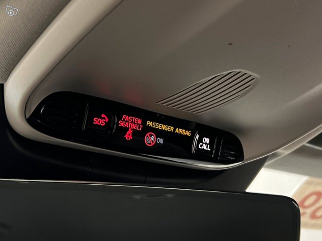 Volvo V90 24