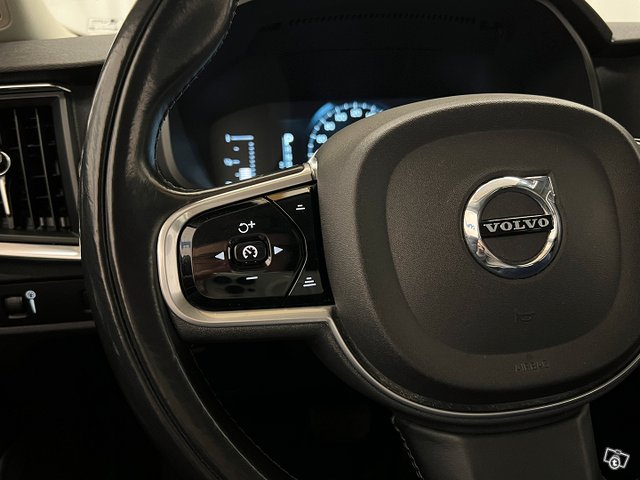 Volvo V90 18
