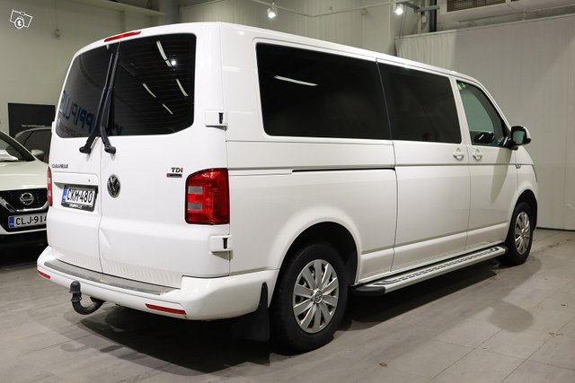 Volkswagen Caravelle 4