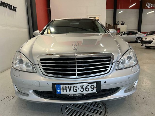 Mercedes-Benz S