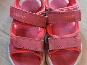 Reima sandaalit koko 26, Lastenvaatteet ja kengät, Oulu, Tori.fi Reima sandaalit koko 26, Lastenvaatteet ja kengät, Oulu, Tori.fi