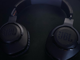 Jbl quantum 100 pelikuulikkeet/kuulokkeet, Oheislaitteet, Tietokoneet ja lisälaitteet, Jyväskylä, Tori.fi Jbl quantum 100 pelikuulikkeet/kuulokkeet, Oheislaitteet, Tietokoneet ja lisälaitteet, Jyväskylä, Tori.fi