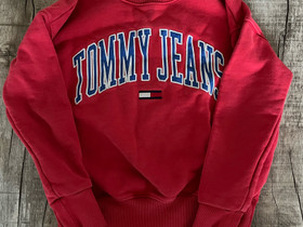 Tommy Jeans college (s), Vaatteet ja kengät, Kajaani, Tori.fi Tommy Jeans college (s), Vaatteet ja kengät, Kajaani, Tori.fi