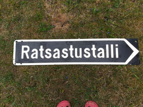 Kakspuolinen kyltti, Muut hevostarvikkeet, Hevoset ja hevosurheilu, Kaustinen, Tori.fi Kakspuolinen kyltti, Muut hevostarvikkeet, Hevoset ja hevosurheilu, Kaustinen, Tori.fi