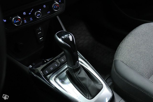 Opel Crossland X 17