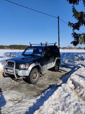 Mitsubishi Pajero, kuva 1
