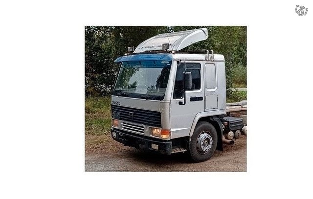 Volvo FL , osia. FL12 , FL7, kuva 1